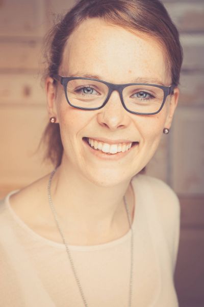 Hebamme Anja Peters